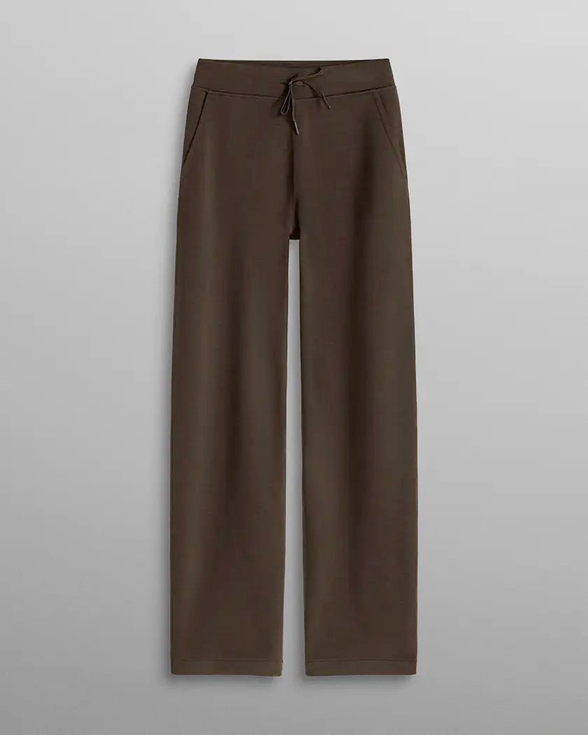 Soft Straight Leg Pant
