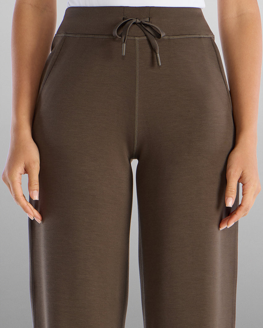 Soft Straight Leg Pant