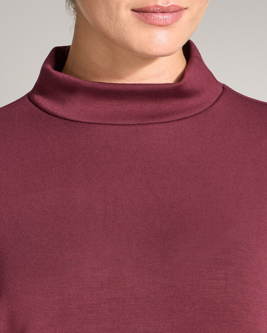 Soft Mockneck Pullover