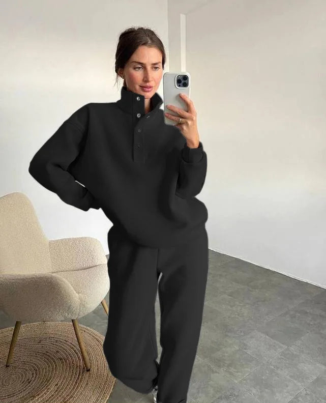 Black half button stand collar sweatshirt and jogger pants set
