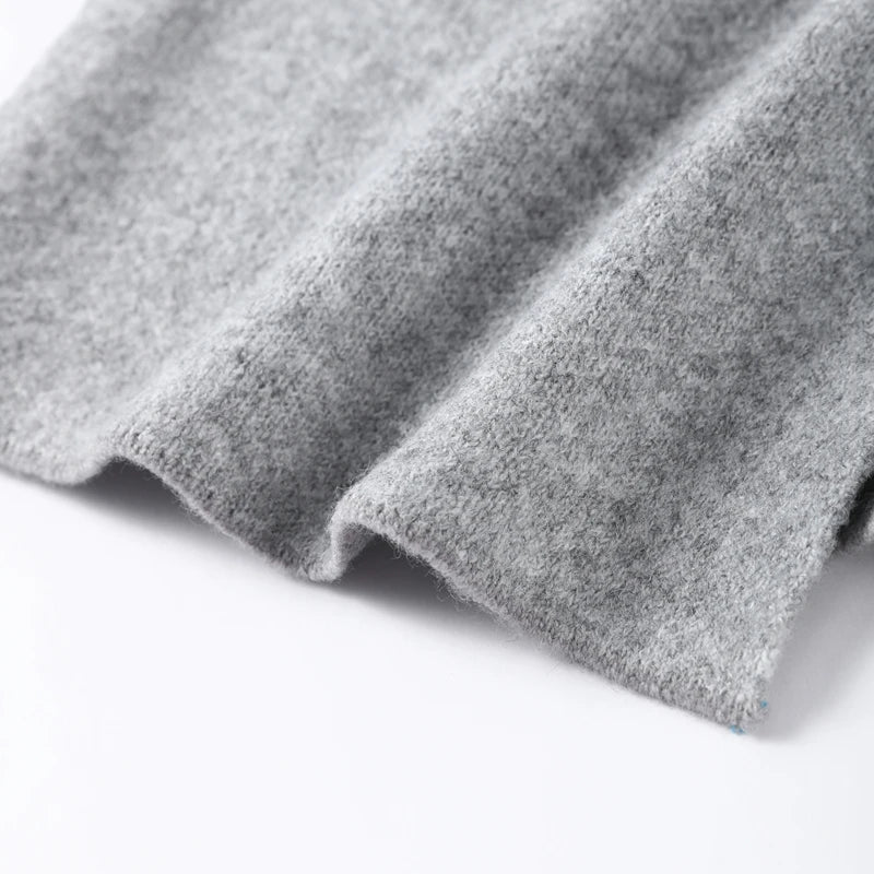 Close-up of the grey fine knit fabric