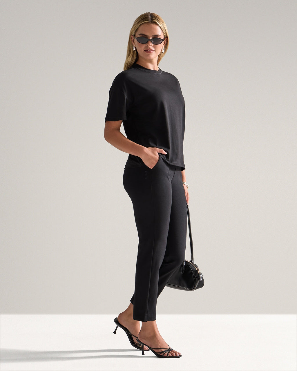 Women's Everyday Slim Ankle Pant