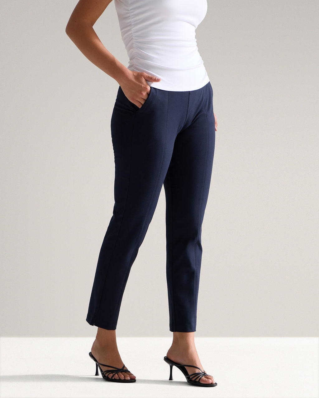 Women's Everyday Slim Ankle Pant