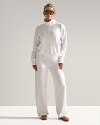 Soft Straight Leg Pant